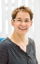Christine Holzer